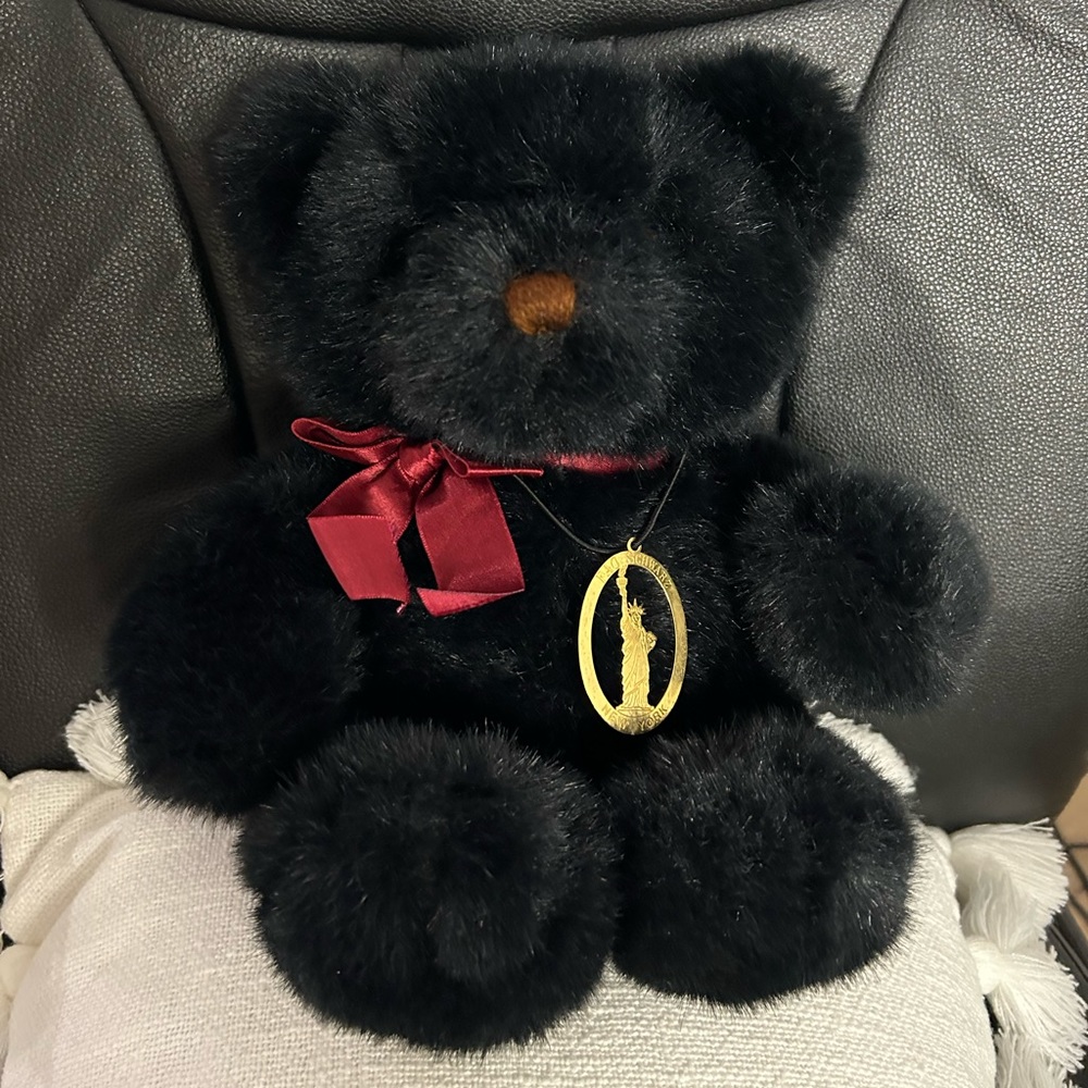 Fao Schwarts Black Teddy Bear with Pendant - amazing condition